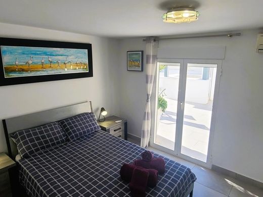 Maison de luxe à vendre à Torrevieja, 535 000 €, Photo 6