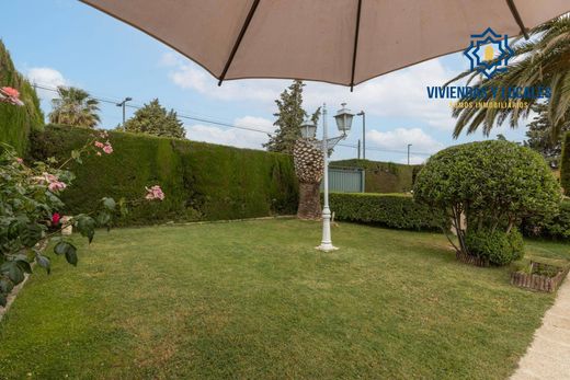 Maison de luxe à vendre à Otura, 449 000 €, Photo 7