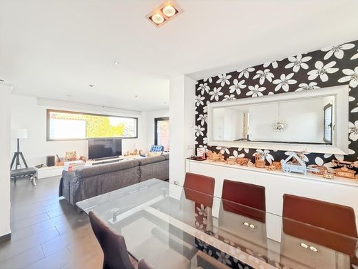 Maison de luxe à vendre à Piera, 530 000 €, Photo 7