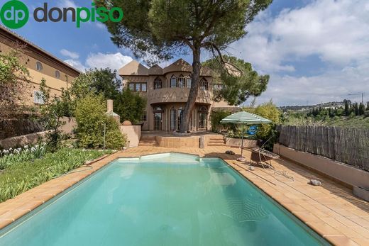 Maison de luxe à vendre à Peligros, 510 000 €, Photo 1