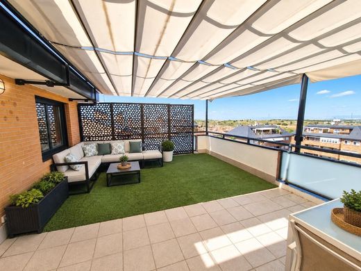 Appartement de luxe à vendre à Majadahonda, 990 000 €, Photo 1