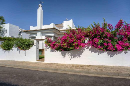 Maison de luxe à vendre à Tomares, 950 000 €, Photo 2