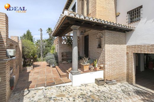 Maison de luxe à vendre à Zubia, 606 000 €, Photo 4