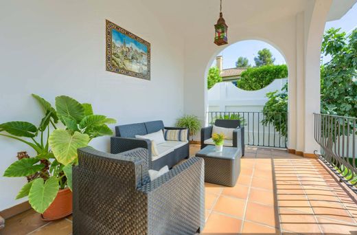 Maison de luxe à vendre à Tomares, 950 000 €, Photo 6