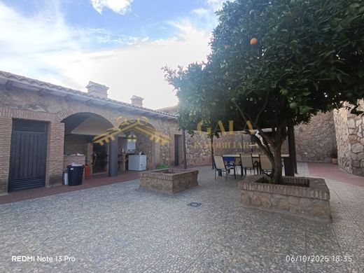 Luxury House for sale in Cáceres, 404 500 €, Photo 6