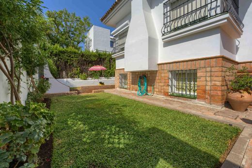 Maison de luxe à vendre à Tomares, 950 000 €, Photo 7