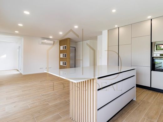 Maison de luxe à vendre à Palmela, 600 000 €, Photo 1