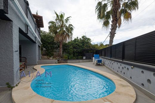 Maison de luxe à vendre à Santa Susanna, 720 000 €, Photo 2