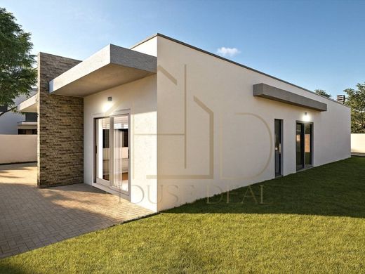 Luxury House for sale in Seixal, 645 000 €, Photo 3