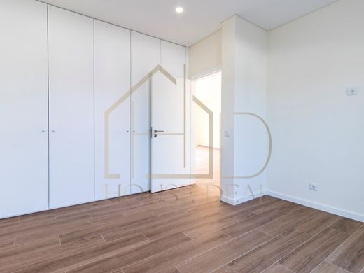 Luxury House for sale in Seixal, 485 000 €, Photo 4