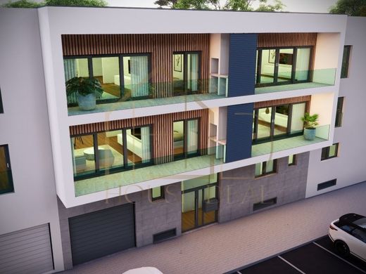 Appartement de luxe à vendre à Seixal, 420 000 €, Photo 4