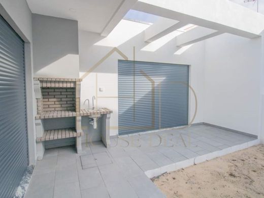 Luxury House for sale in Seixal, 550 000 €, Photo 4