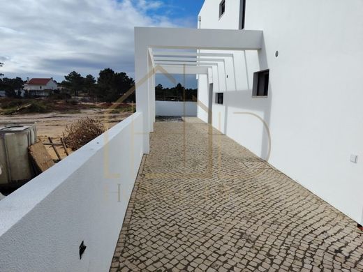 Luxury House for sale in Seixal, 570 000 €, Photo 5