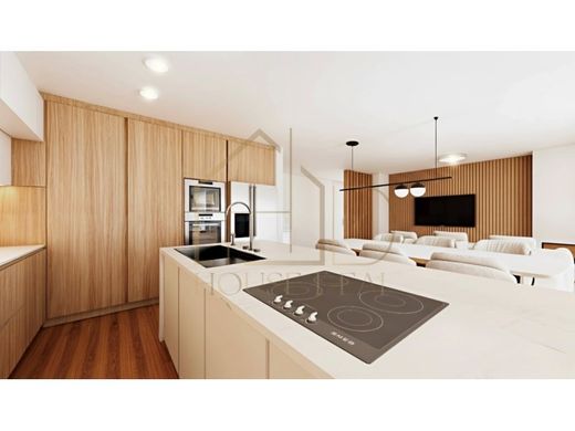 Luxury House for sale in Seixal, 645 000 €, Photo 5