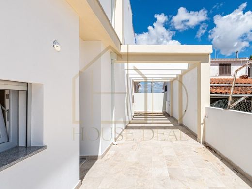 Luxury House for sale in Seixal, 485 000 €, Photo 6