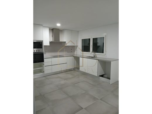 Luxury House for sale in Seixal, 585 000 €, Photo 6