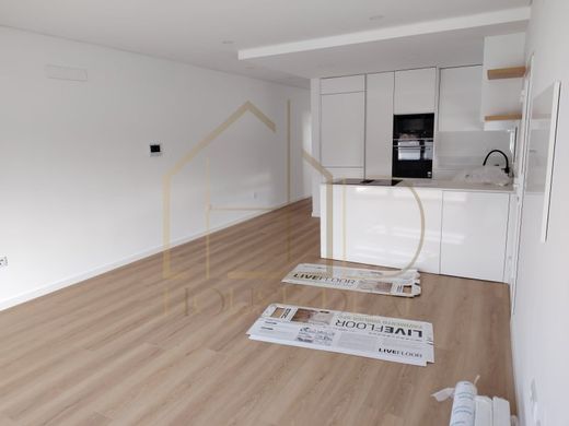 Luxury House for sale in Seixal, 425 000 €, Photo 6