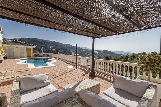 Maison de luxe à vendre à Ítrabo, 689 000 €, Photo 3