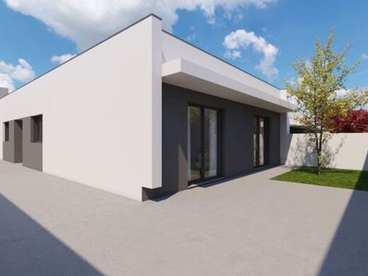 Luxury House for sale in Santa Maria Da Feira, 440 000 €, Photo 4