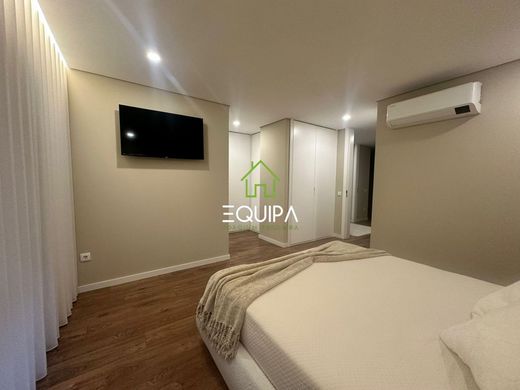 Maison de luxe à vendre à Guimarães, 430 000 €, Photo 7