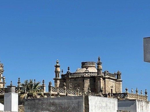 Maison de luxe à vendre à Sanlúcar de Barrameda, 700 000 €, Photo 1