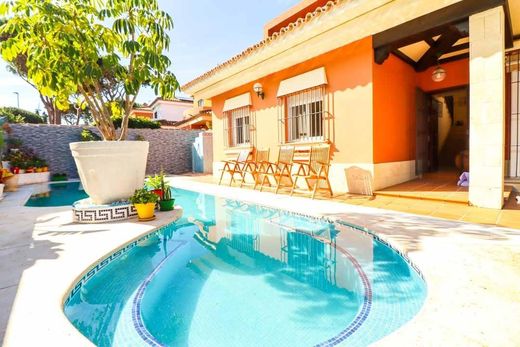 Maison de luxe à vendre à Chiclana de La Frontera, 730 000 €, Photo 2