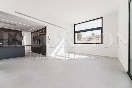 Luxury House for sale in La Pobla de Vallbona, 610 000 €, Photo 6
