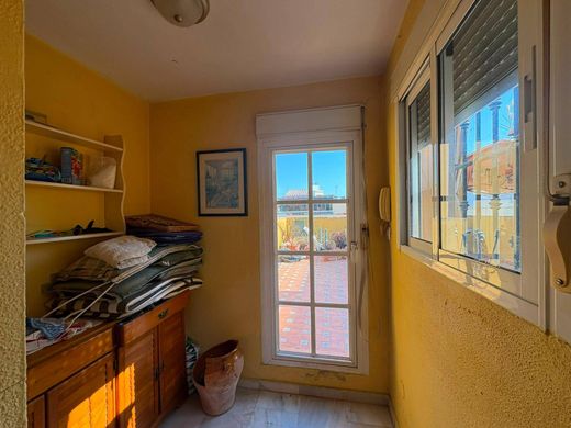 Appartement de luxe à vendre à Cadiz, 515 000 €, Photo 7