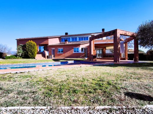 Luxury House for sale in Lliçà d'Amunt, 881 000 €, Photo 1