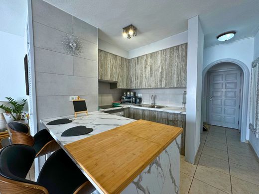 Luxury Apartment for sale in Arona, 410 000 €, Photo 2