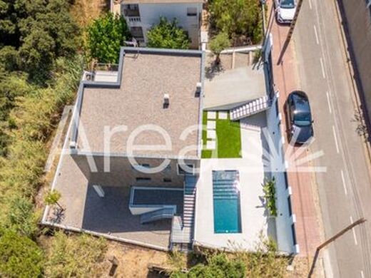 Maison de luxe à vendre à Sant Cebrià de Vallalta, 615 000 €, Photo 2