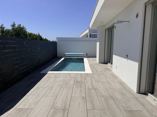 Maison de luxe à vendre à Caldas Da Rainha, 525 000 €, Photo 3