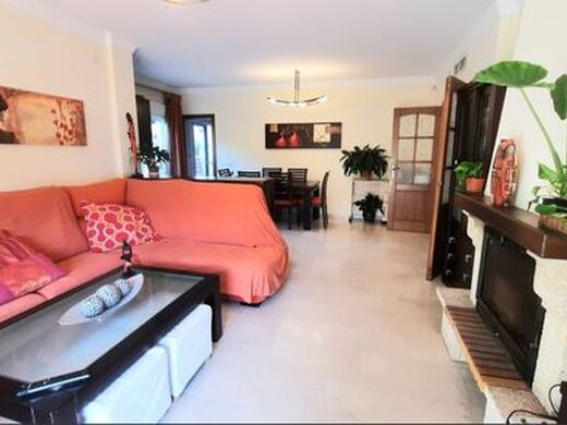 Maison de luxe à vendre à Fuengirola, 682 500 €, Photo 4
