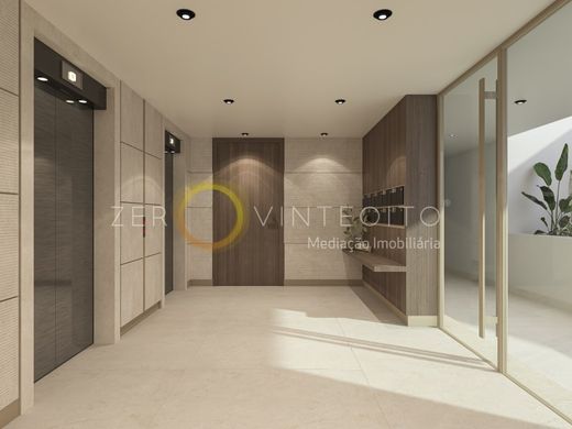 Luxury Apartment for sale in Funchal, 475 000 €, Photo 3