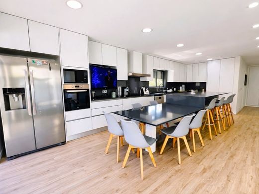 Maison de luxe à vendre à Loures, 990 000 €, Photo 4