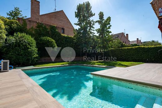 Maison de luxe à vendre à Villanueva Del Pardillo, 1 060 000 €, Photo 1