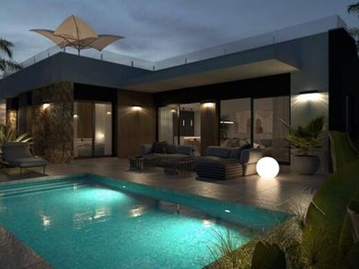Luxury House for sale in Ciudad Quesada, 496 000 €, Photo 1