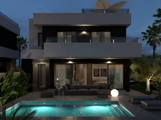 Luxury House for sale in Ciudad Quesada, 580 000 €, Photo 2