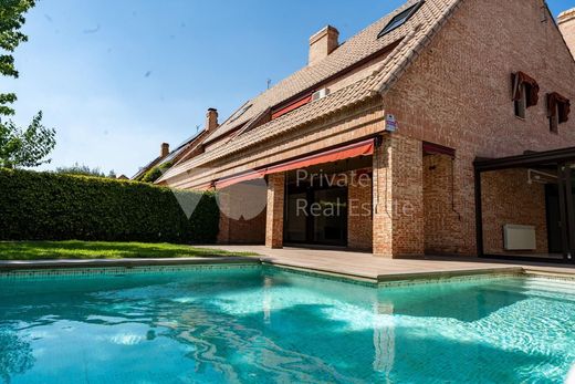 Maison de luxe à vendre à Villanueva Del Pardillo, 1 060 000 €, Photo 3