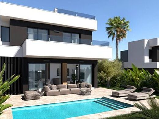Luxury House for sale in Ciudad Quesada, 580 000 €, Photo 3