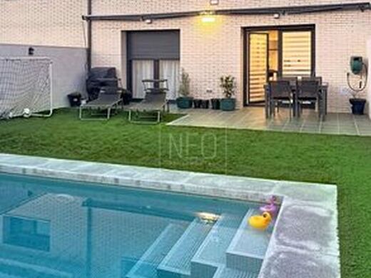 Maison de luxe à vendre à Carranque, 469 900 €, Photo 2