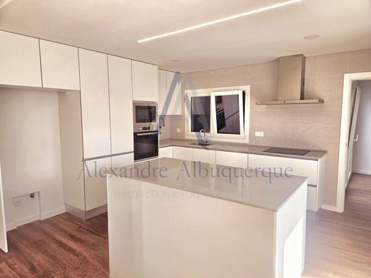 Luxury House for sale in Seixal, 640 000 €, Photo 5