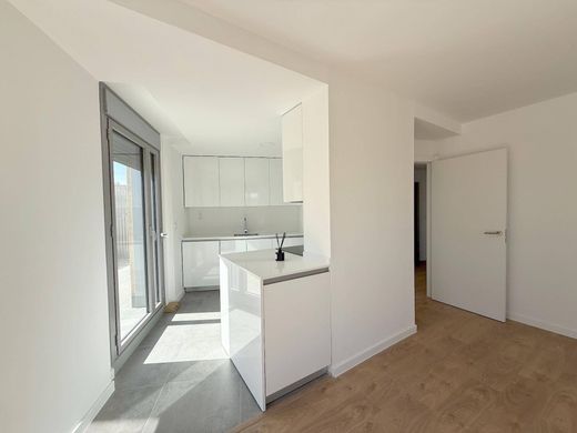 Luxury Apartment for sale in Zaragoza, 460 000 €, Photo 5