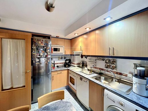 Maison de luxe à vendre à Alcalá de Henares, 699 000 €, Photo 6