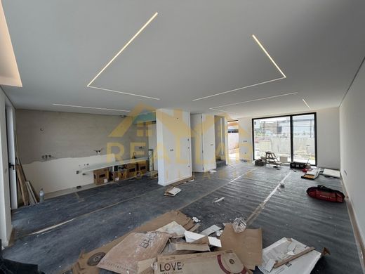 Maison de luxe à vendre à Póvoa de Varzim, 500 000 €, Photo 6