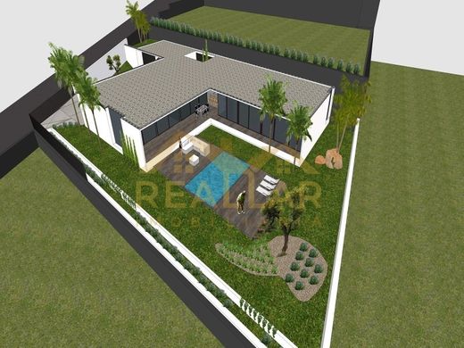 Maison de luxe à vendre à Póvoa de Varzim, 580 000 €, Photo 1
