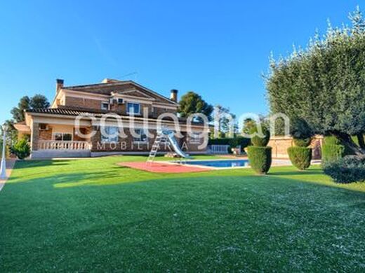 Maison de luxe à vendre à Torrent, 1 175 000 €, Photo 1