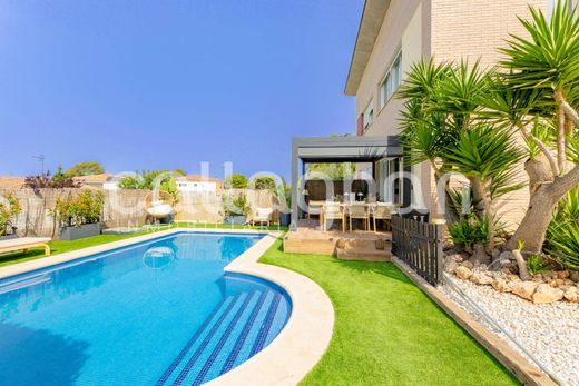 Luxury House for sale in La Pobla de Vallbona, 700 000 €, Photo 3
