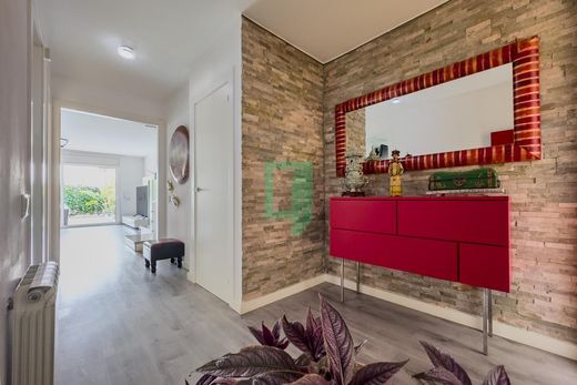 Luxury House for sale in Tiana, 719 000 €, Photo 4