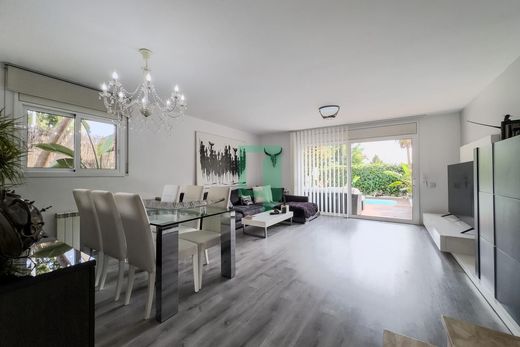 Luxury House for sale in Tiana, 719 000 €, Photo 5